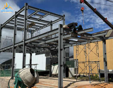 Xây Nhà Khung Thép Tiền Chế Tại Quận 6